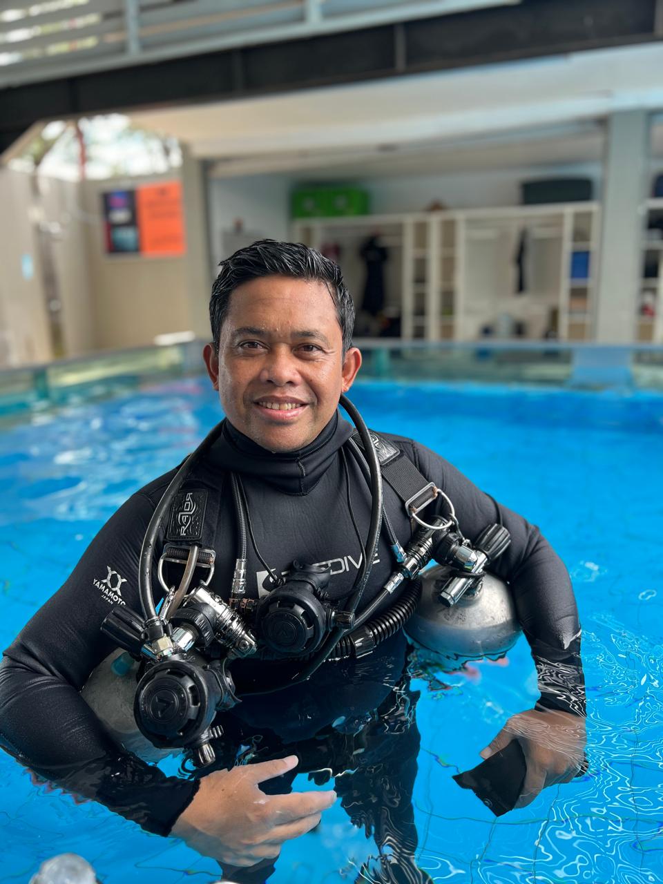 Official Razor Instructor